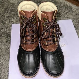 NIB - Madden Girl Bimmy Brown Multi Duck Boots. Size 6